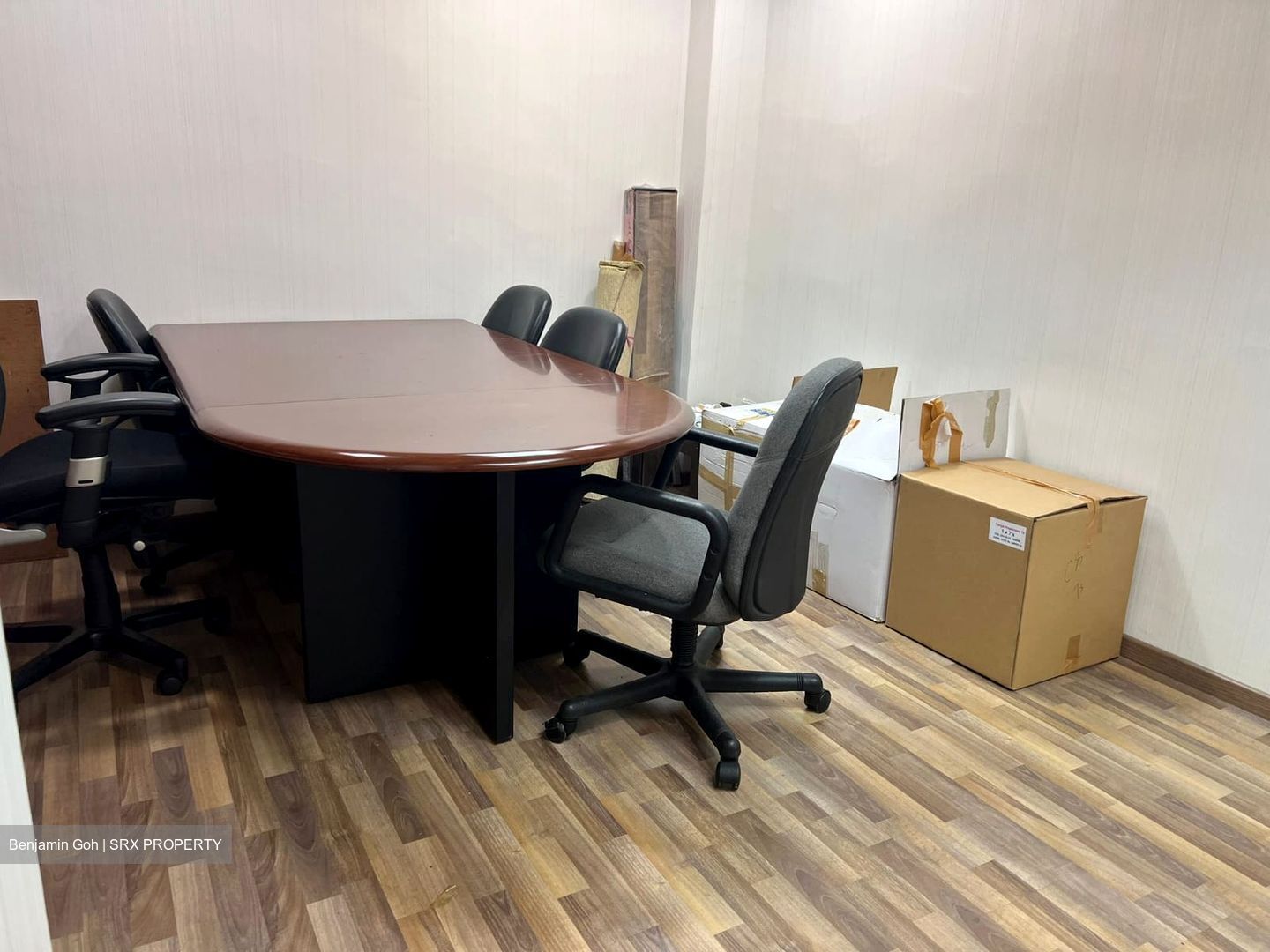 Textile Centre (D7), Office #451586101